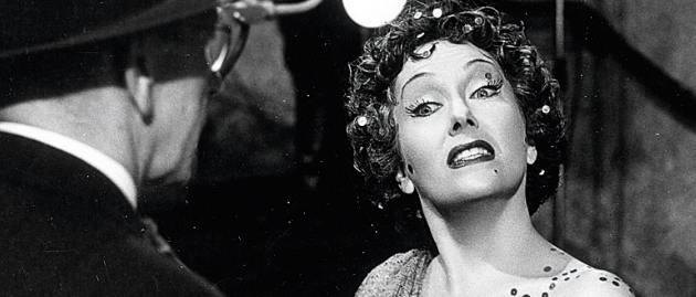 30-gloria-swanson-norma-desmond-sunset-boulevard-1990-630-75