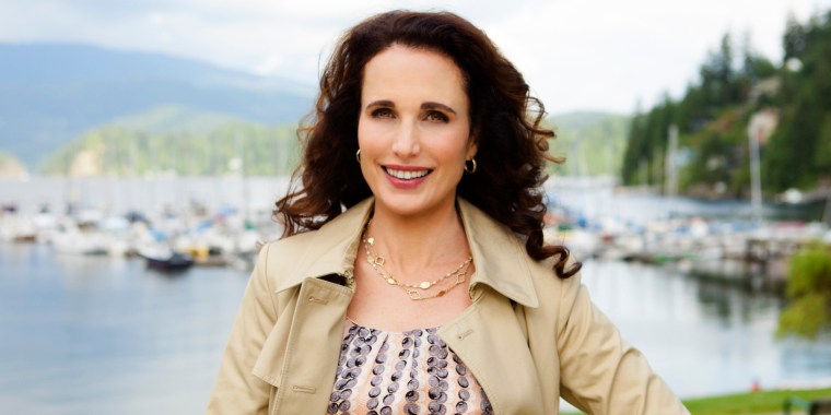 Debbie Macomber's Cedar Cove 1006-- (Photo by: Katie Yu/Hallmark)