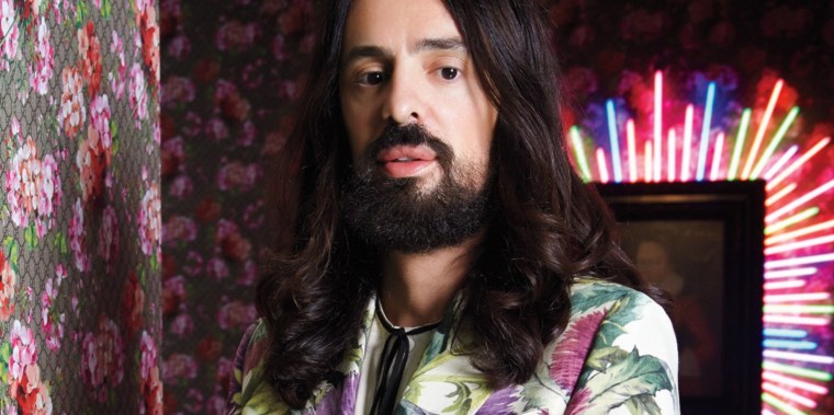 1215.w.gucci_.lo2_-1542x20752