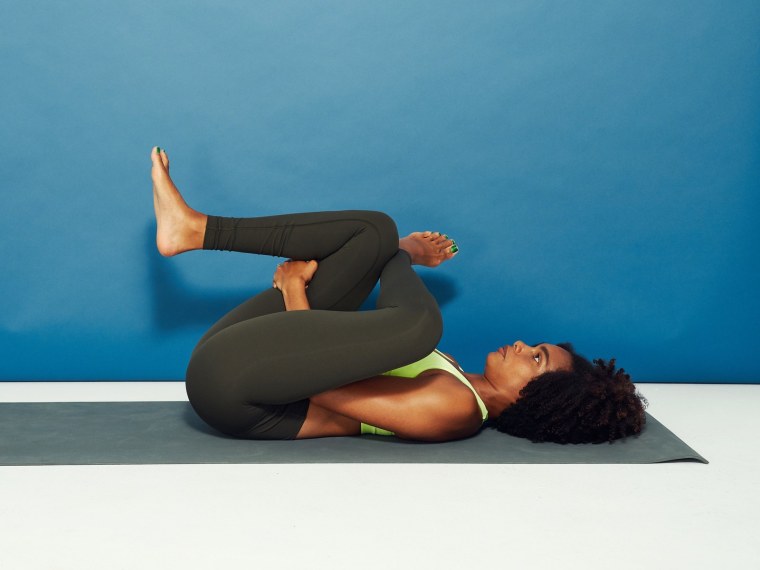 reclined-figure-four-yoga-poses-hips